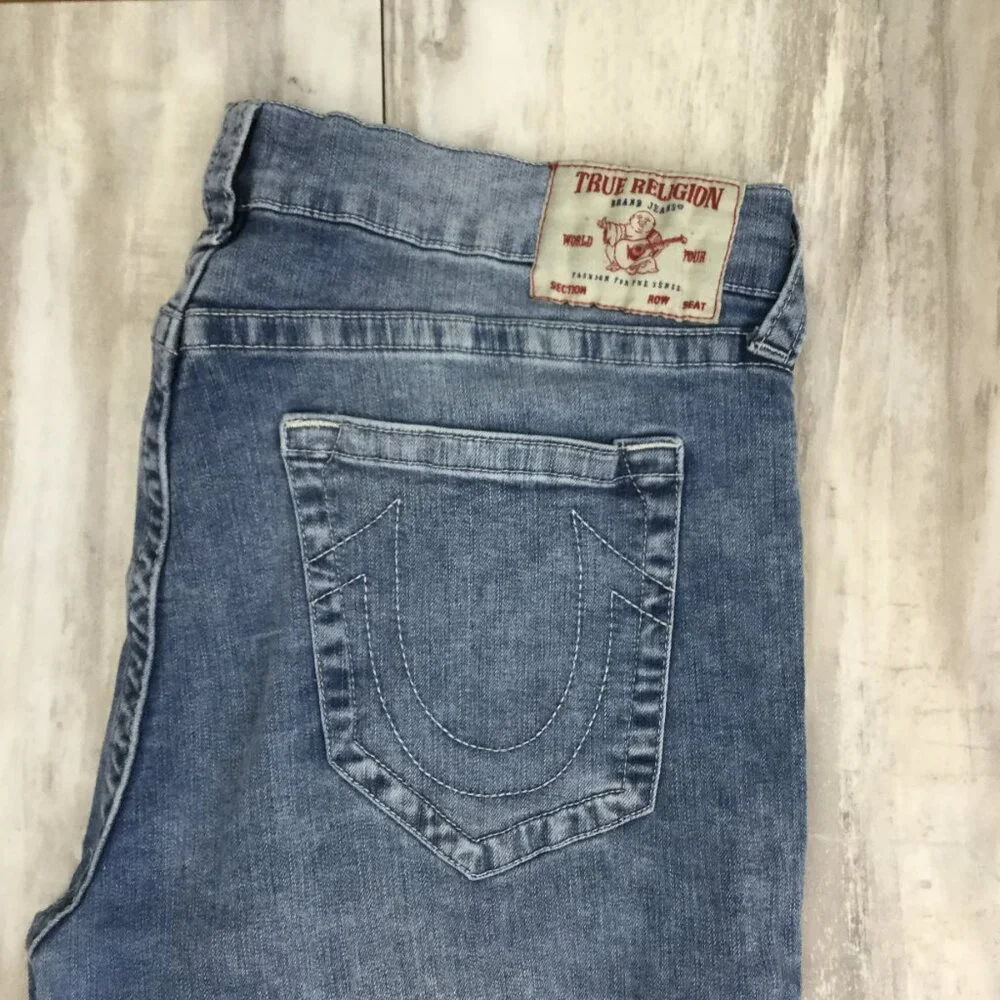 True Religion Geno Relaxed Slim Jean 42